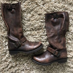 FRYE Veronica Slouch boot